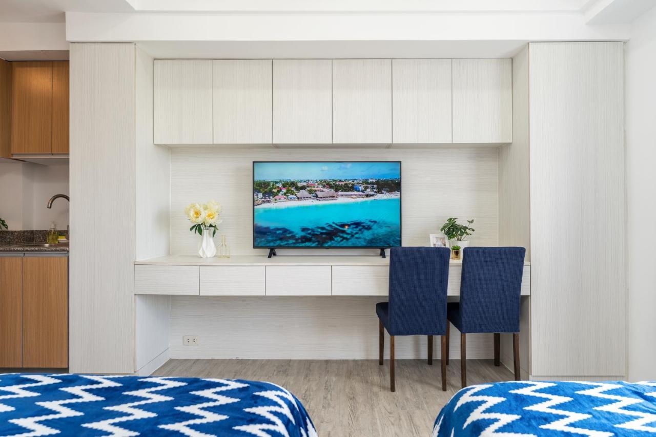 732 Express Condotel, 3 Minutes To Airport, With Gym & Pool Fast Wi-Fi, Free Netflix Lapu-Lapu City Exterior foto